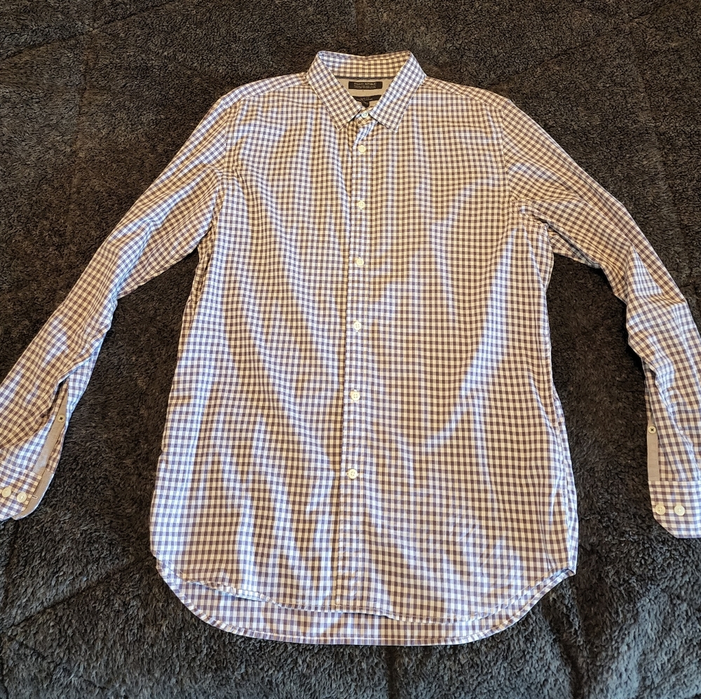 Banana Republic casual button down dress shirt